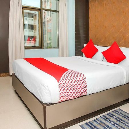 Oyo 3811 Geetanjali Regency Hotel Колката Екстериор снимка