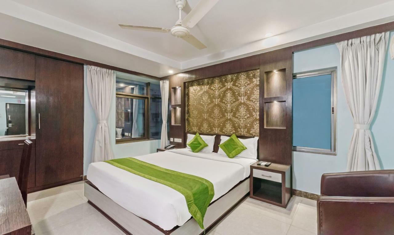 Oyo 3811 Geetanjali Regency Hotel Колката Екстериор снимка
