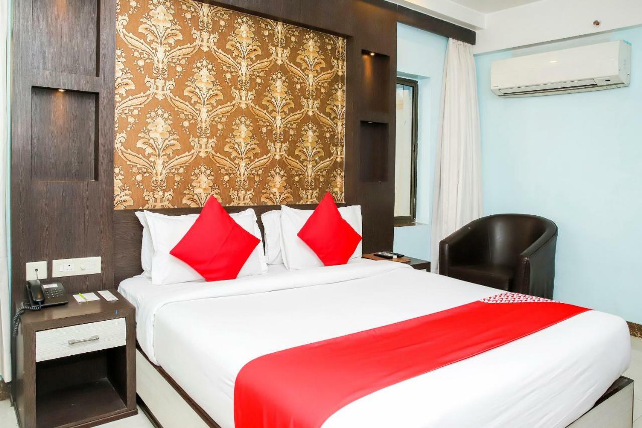 Oyo 3811 Geetanjali Regency Hotel Колката Екстериор снимка
