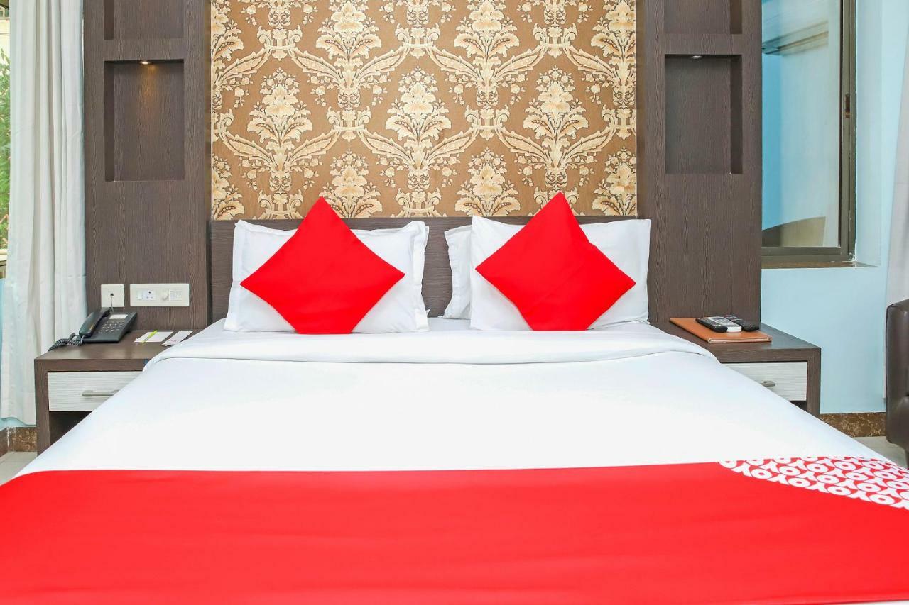 Oyo 3811 Geetanjali Regency Hotel Колката Екстериор снимка