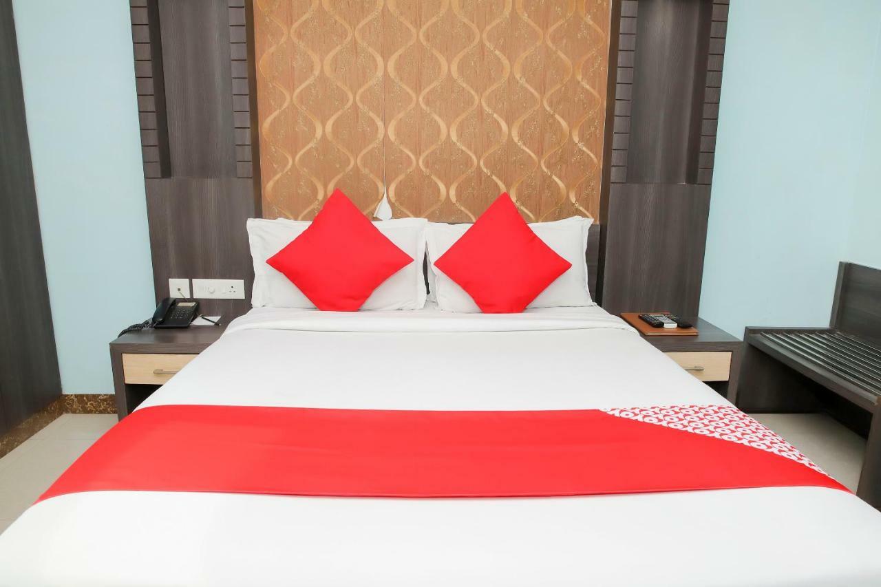 Oyo 3811 Geetanjali Regency Hotel Колката Екстериор снимка